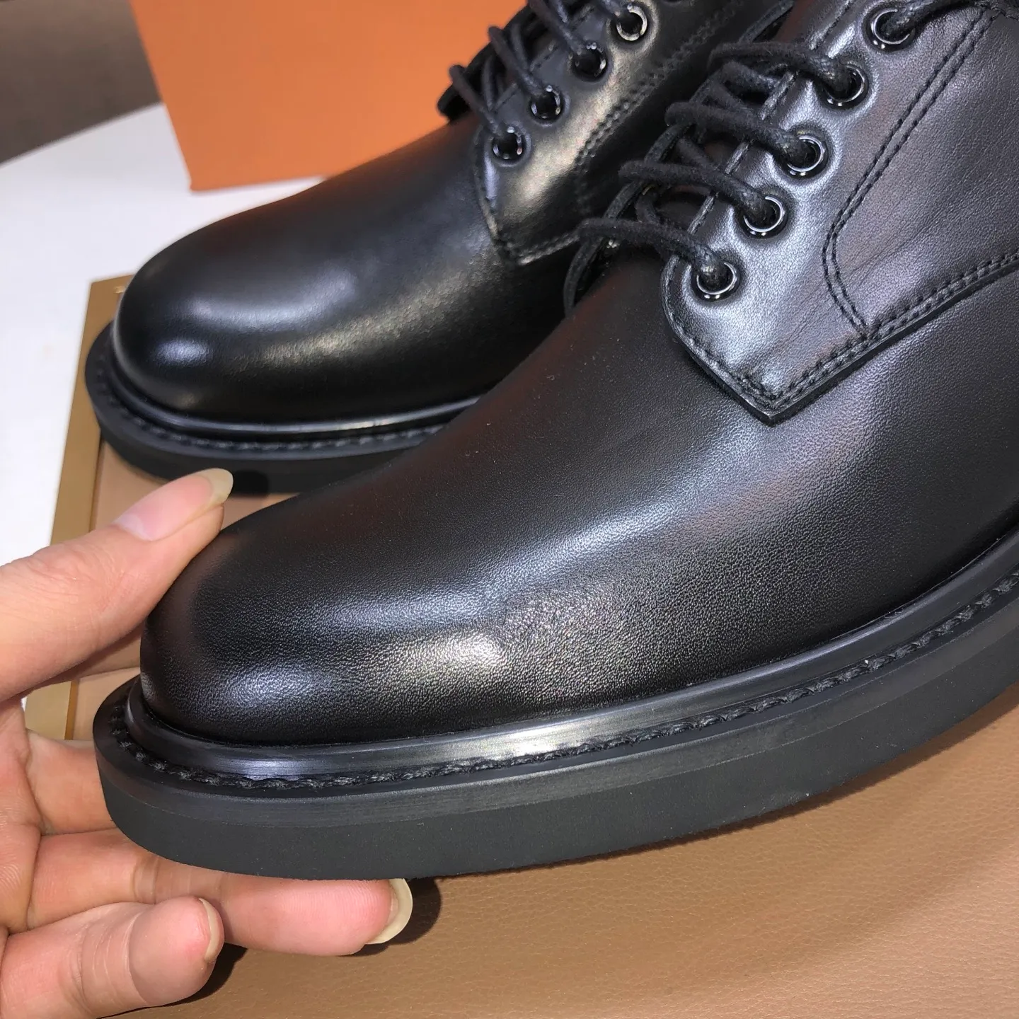 Men's men's shoes 💰660💰[LOUIS VUITTON] (original order) new style 🍀LV Louis Vuitton * - top version of LV classic leather shoes! Made of imported original single cowhide, original leather side strips and wear-resistant rubber outsole! High quality products! Code number 39-44 (38.45 customized)